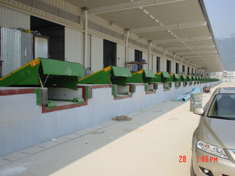 1454226955115170.jpg 升降機