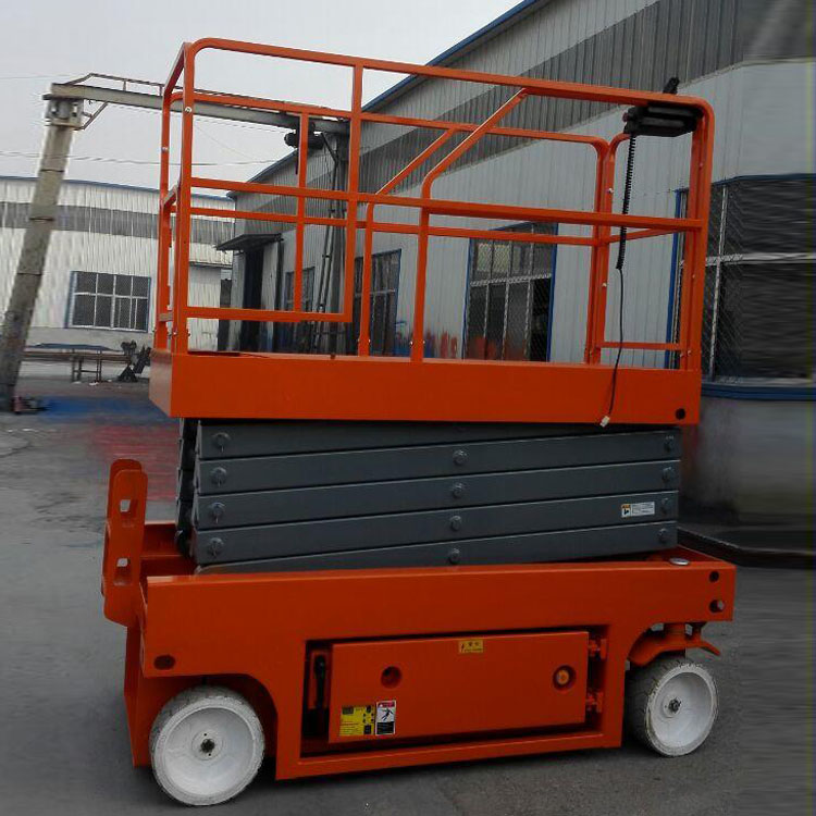 全自行走升降機.jpg 全自行走升降機.jpg