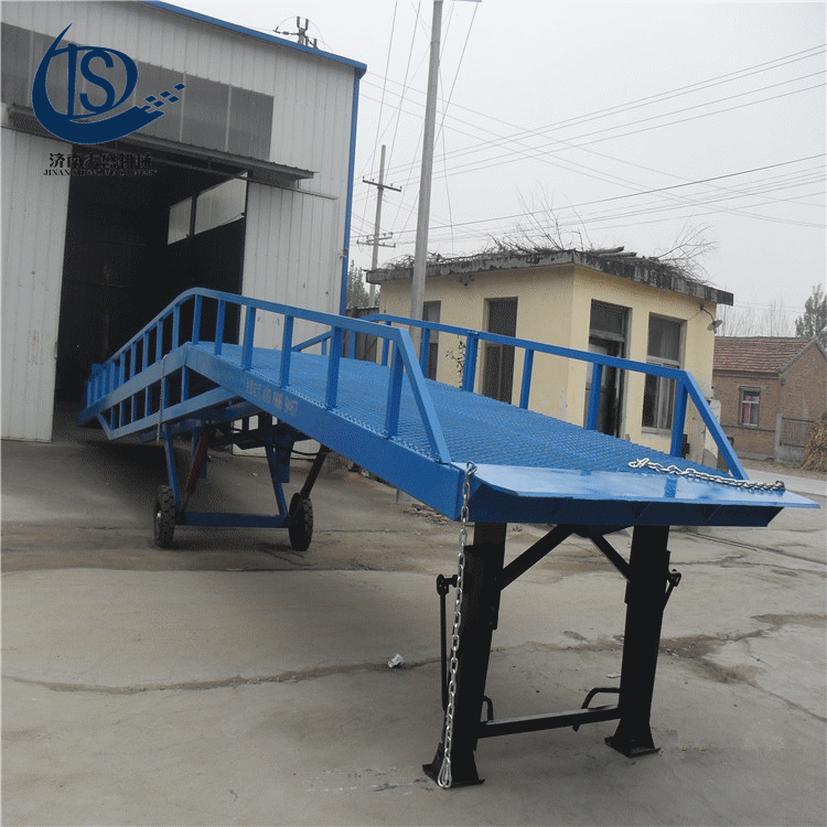 1490170993761707.gif 升降機(jī)